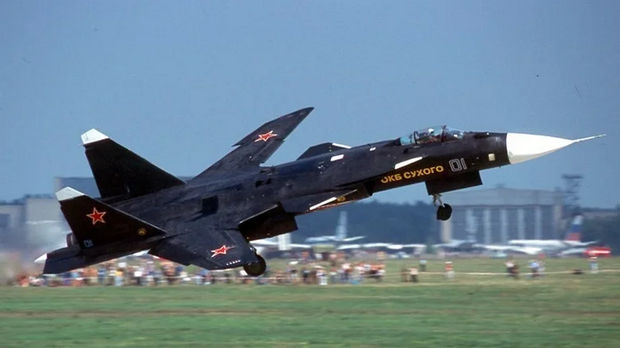 جنگنده Su-47 روسیه