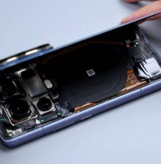هزینه یک گوشی شیائومی ۱۴ اولترا: تعمیر صفحه نمایش از خرید نو آب می‌خورد!