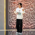 داود کیم، خواننده برجسته کره‌ای به عنوان مهمان ویژه برنامه “محفل” به صحنه می‌رود